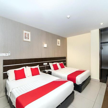 קוטה קינבלו Super Oyo 89944 Stay Inn מראה חיצוני תמונה
