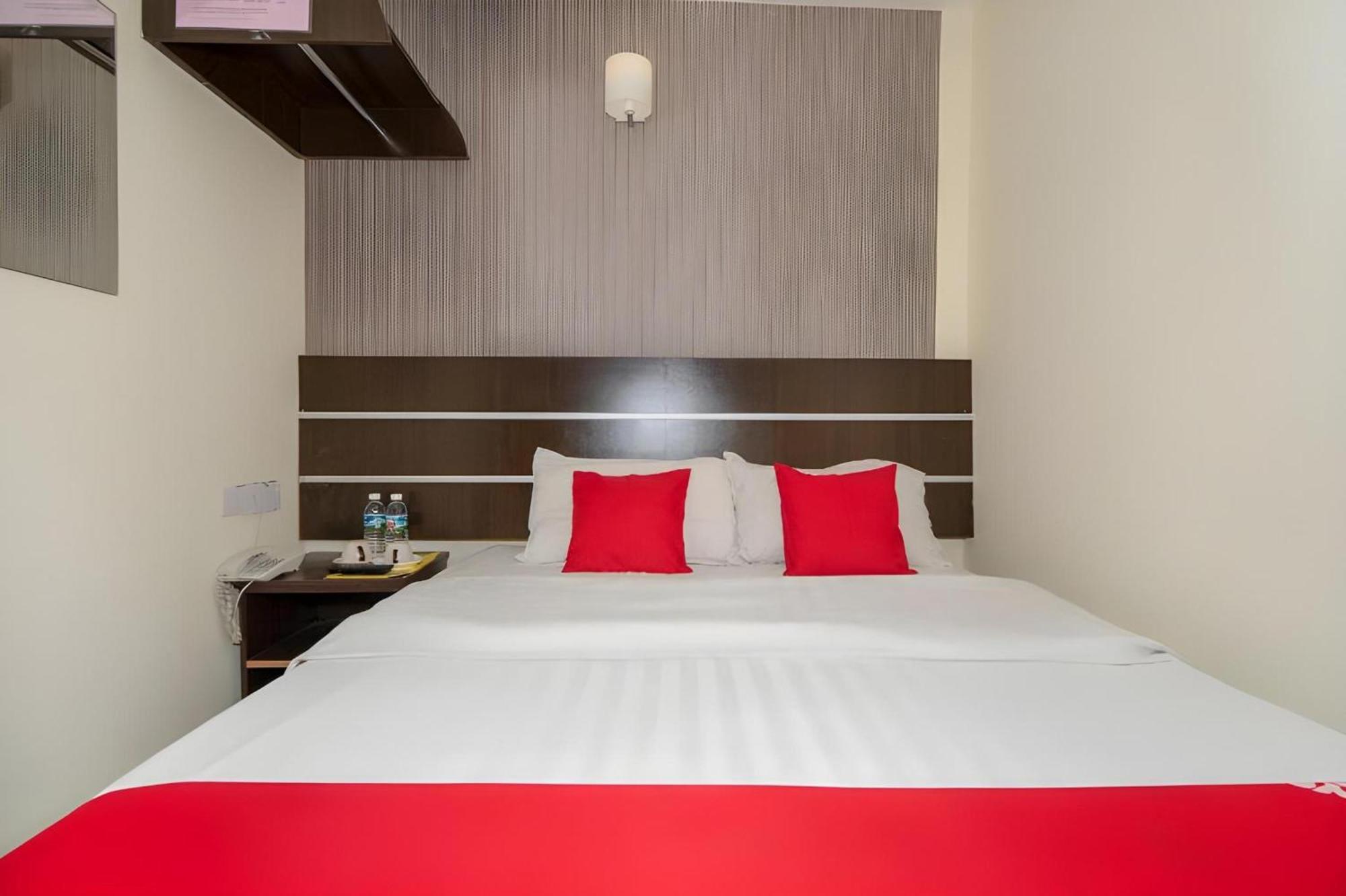 קוטה קינבלו Super Oyo 89944 Stay Inn מראה חיצוני תמונה