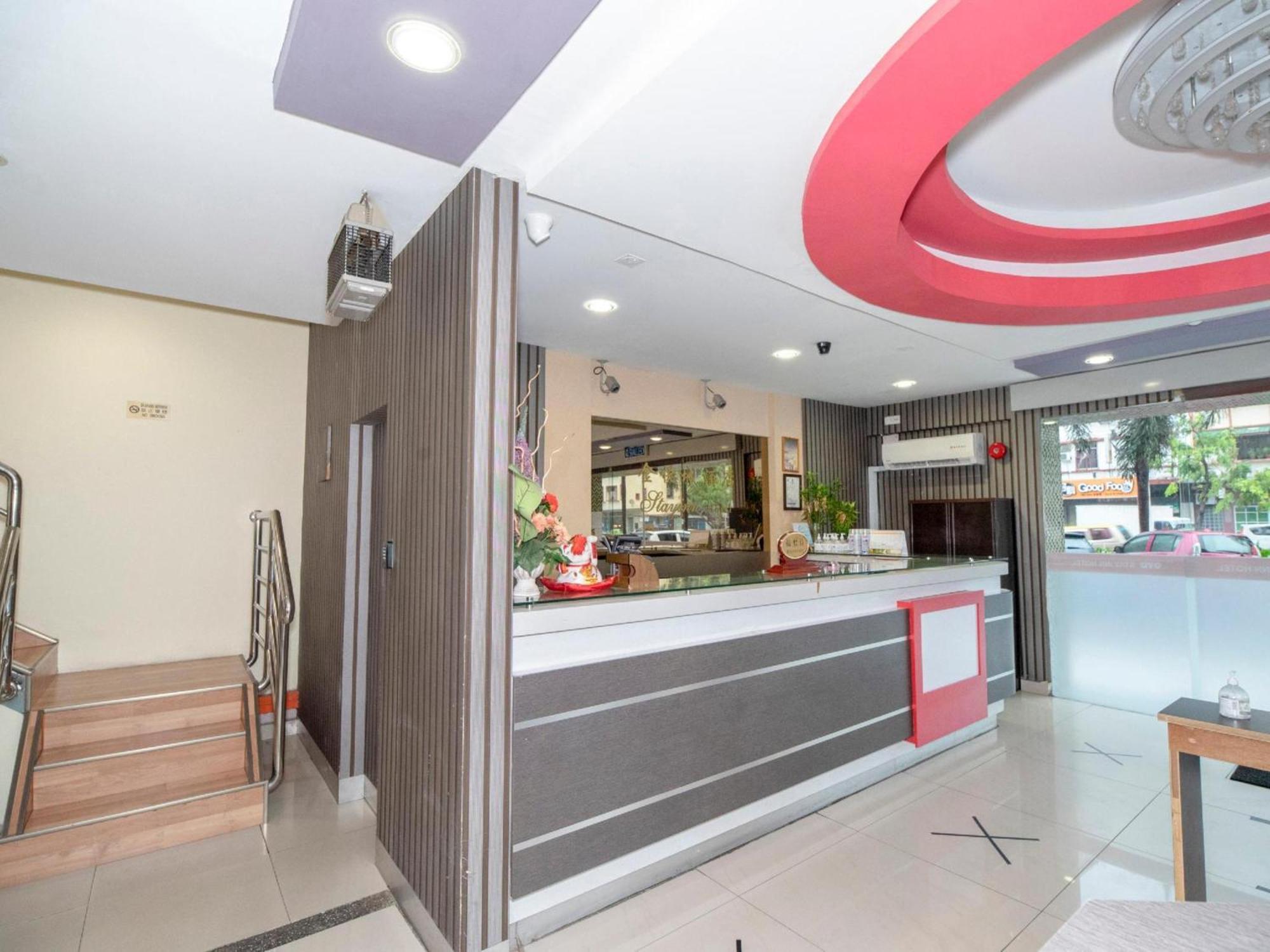 קוטה קינבלו Super Oyo 89944 Stay Inn מראה חיצוני תמונה