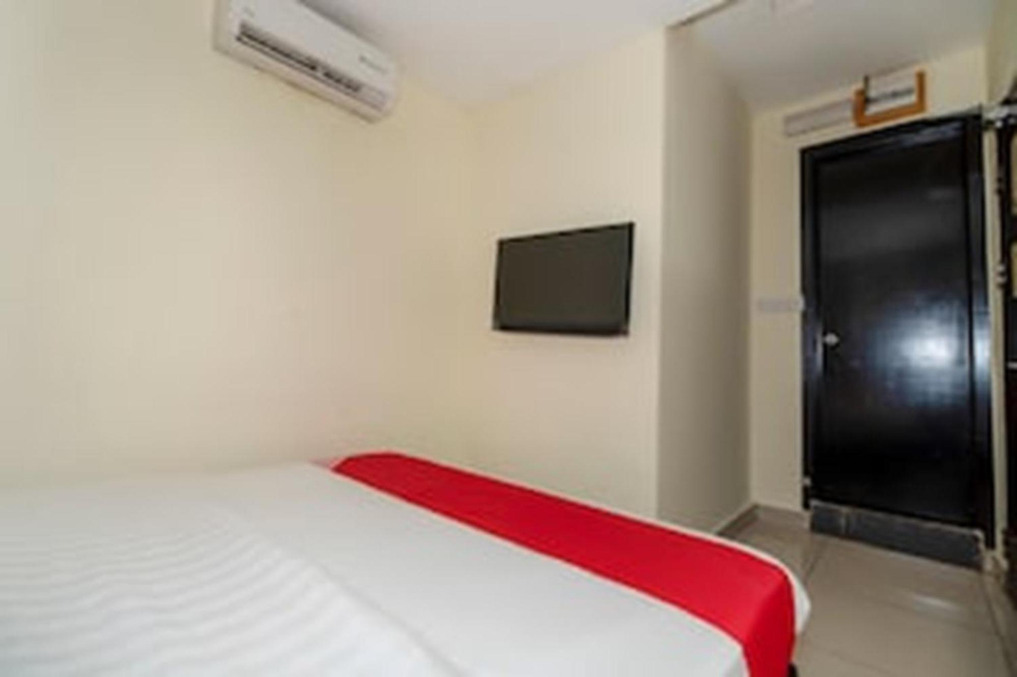 קוטה קינבלו Super Oyo 89944 Stay Inn מראה חיצוני תמונה