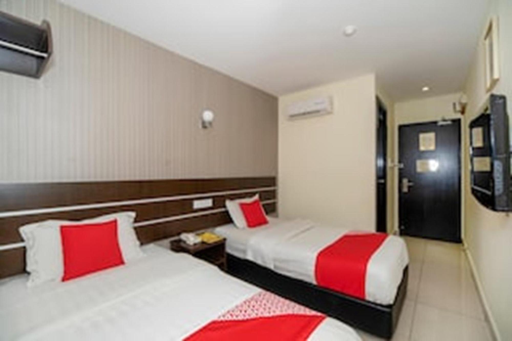 קוטה קינבלו Super Oyo 89944 Stay Inn מראה חיצוני תמונה
